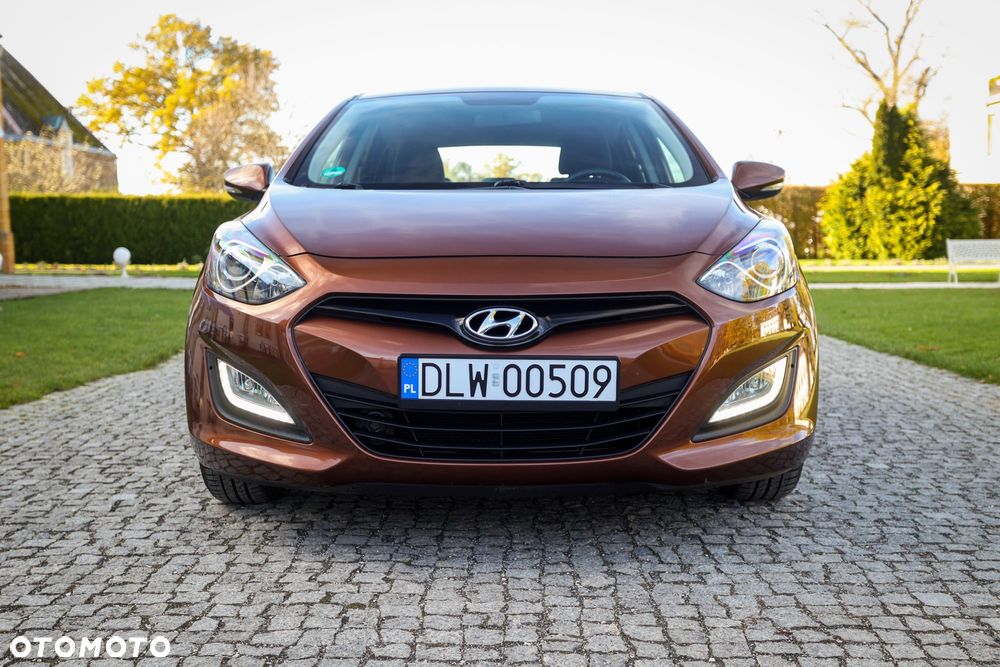 Hyundai i30 1.4 Premium - 12