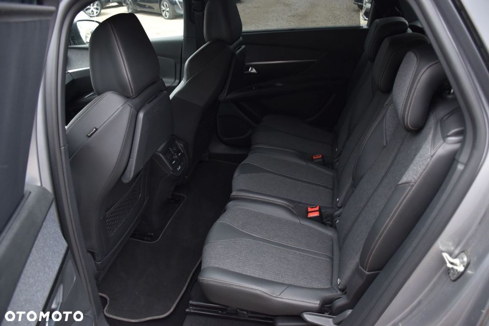 Peugeot 5008 2.0 BlueHDI GT S&S EAT8 - 19