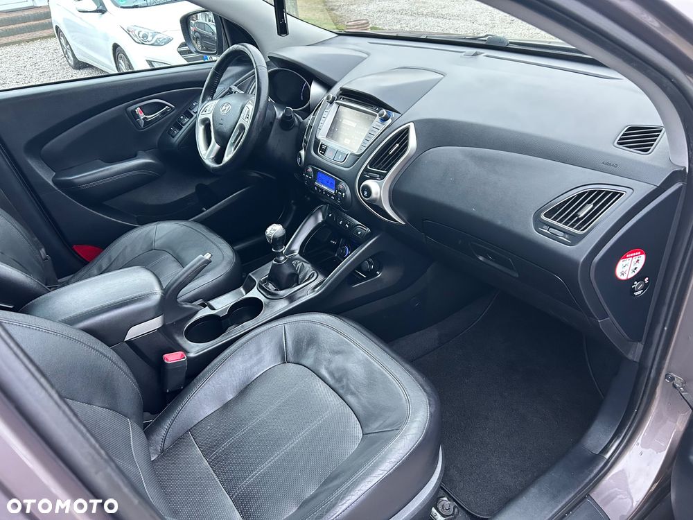 Hyundai ix35 blue 1.6 2WD Finale Gold - 19