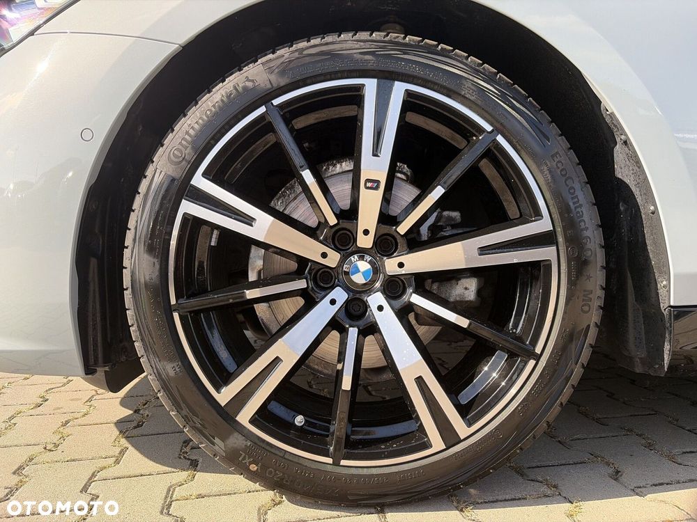 BMW Seria 5 520d xDrive mHEV M Sport - 10