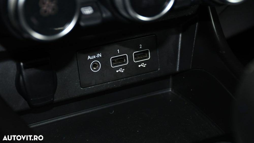 Renault Arkana E-TECH Hybrid Zen - 13