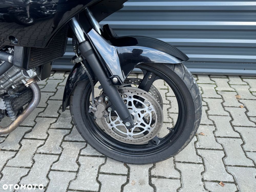 Suzuki DL - 15