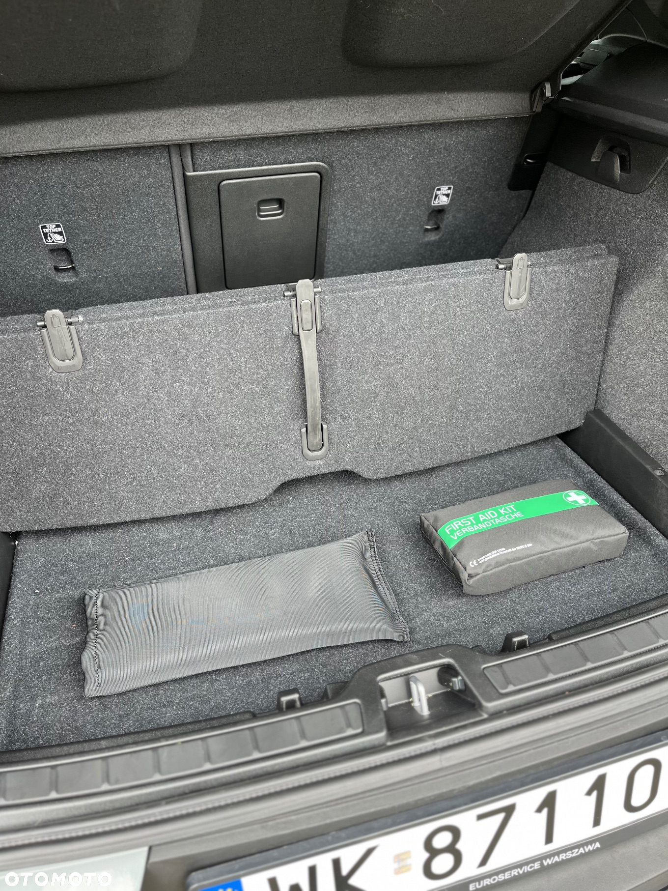 Volvo XC 40 B3 Plus Dark - 13