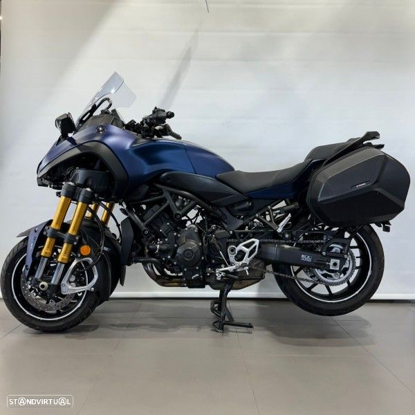 Yamaha Niken - 4