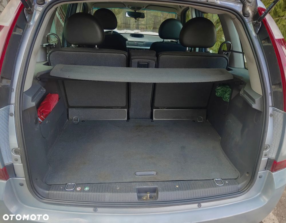 Opel Meriva 1.6 16V Essentia - 14