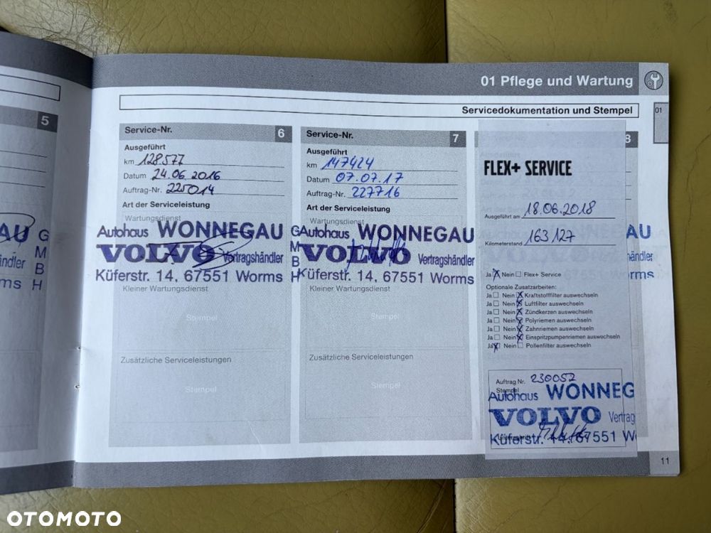 Volvo XC 60 D5 AWD Momentum - 35