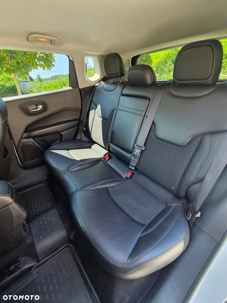 Jeep Compass 1.3 TMair Limited FWD S&S - 15