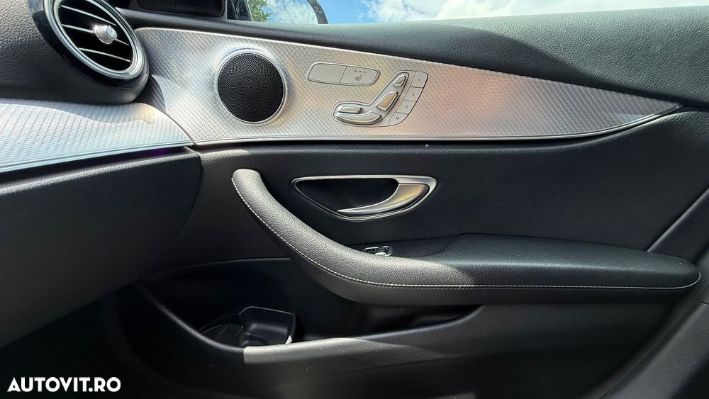 Mercedes-Benz E 220 d 4MATIC Aut. - 10