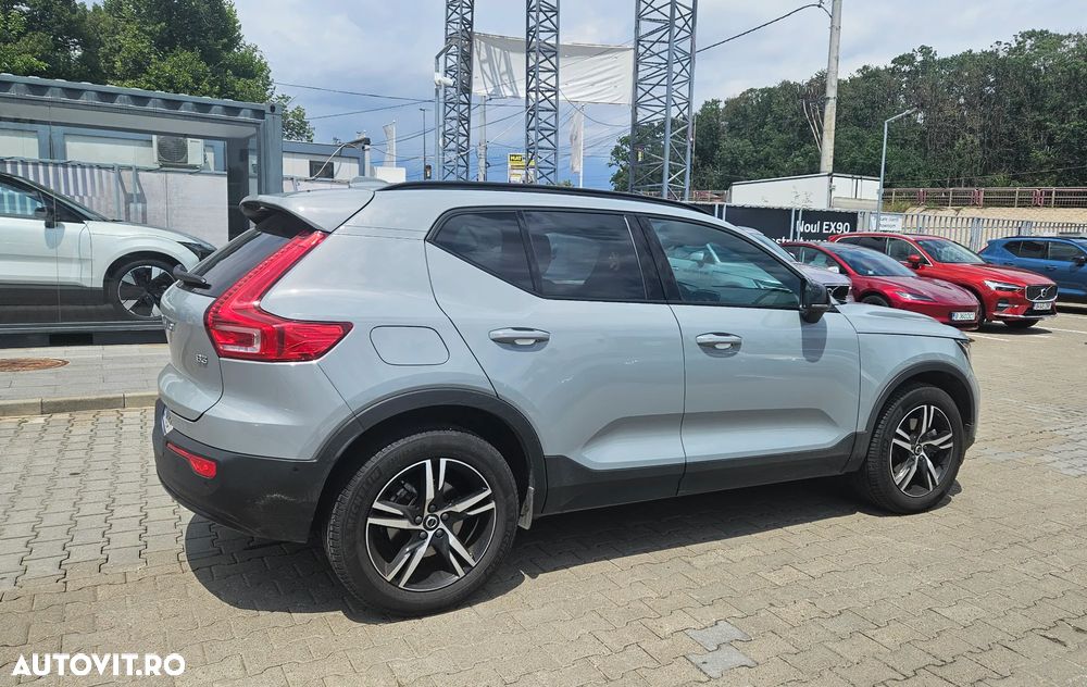 Volvo XC 40 - 6