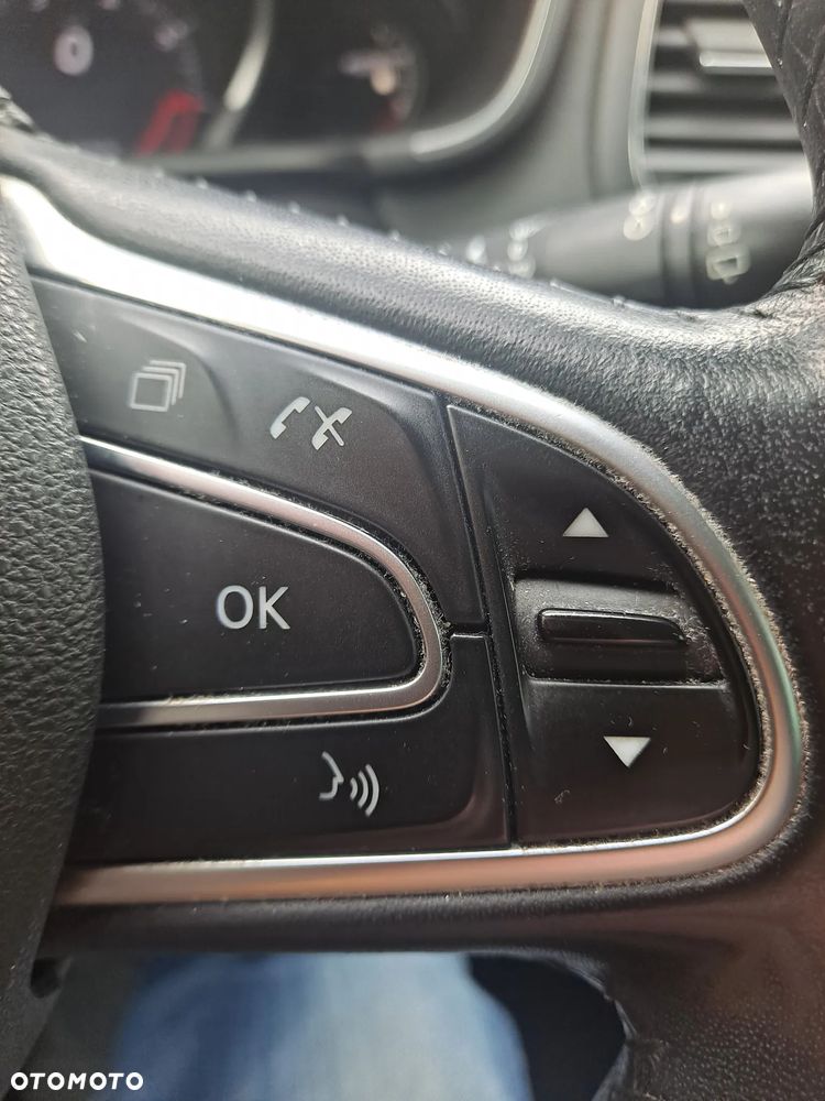 Renault Megane 1.3 TCe FAP Limited EDC - 12