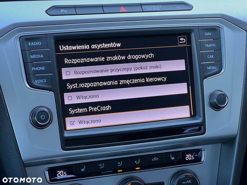 Volkswagen Passat 2.0 TDI BMT Highline DSG - 31