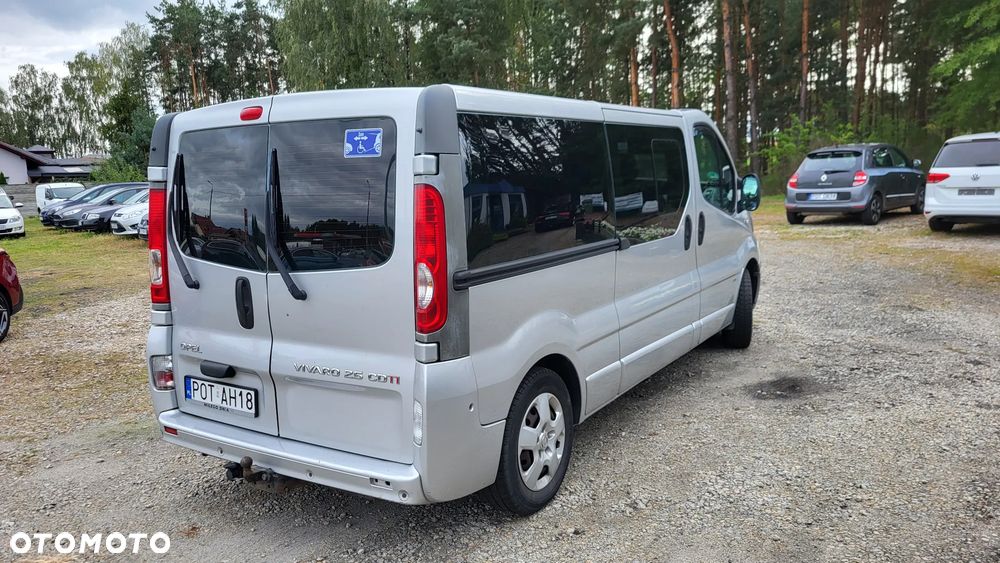 Opel Vivaro - 5