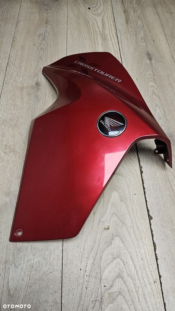 Owiewka bok lewa Honda Crosstourer 1200 VFR1200X  OEM 64360-MGH-6400 - 6