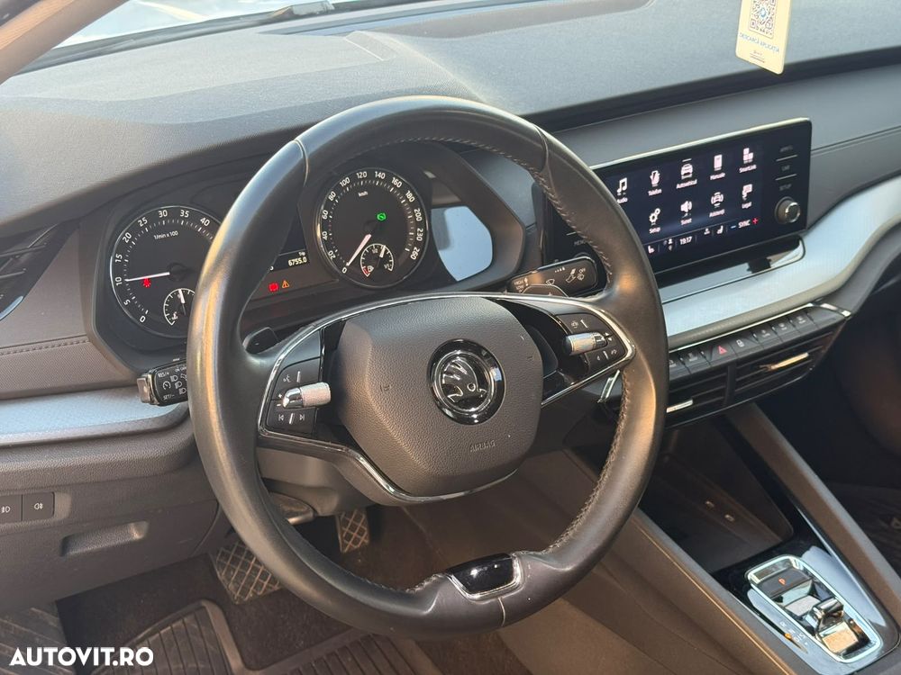 Skoda Octavia 2.0 TDI DSG Ambition - 17