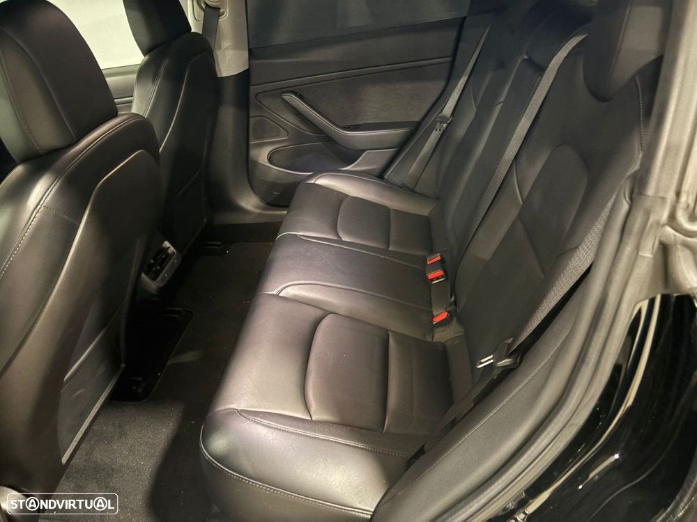 Tesla Model 3 Long Range Tração Traseira - 5