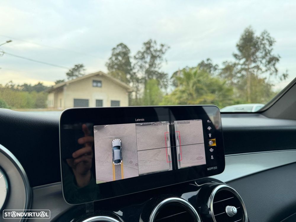 Mercedes-Benz GLC 300 e Coupé 4Matic - 23