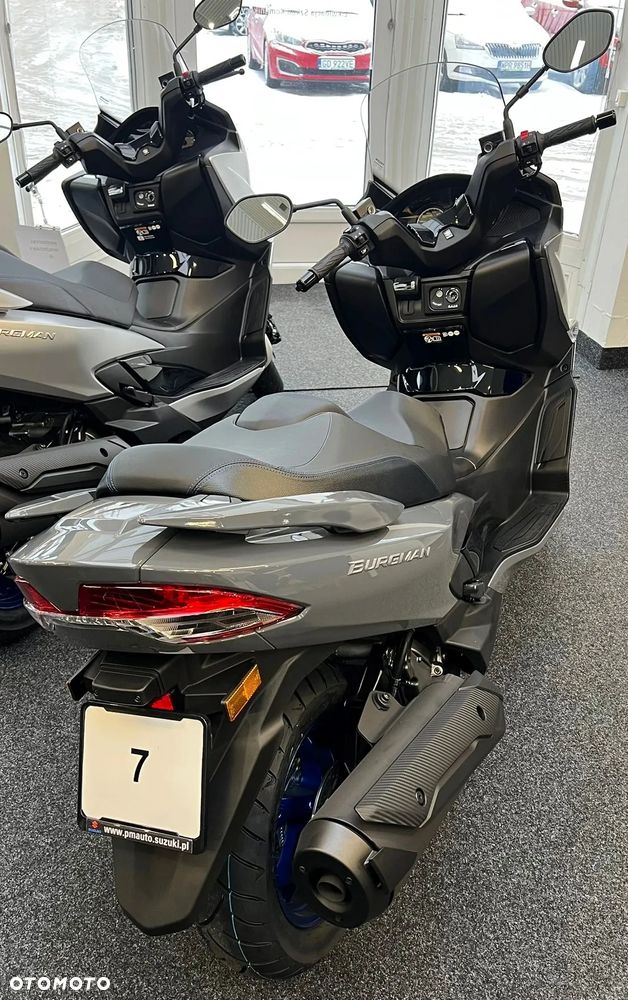 Suzuki Burgman - 10