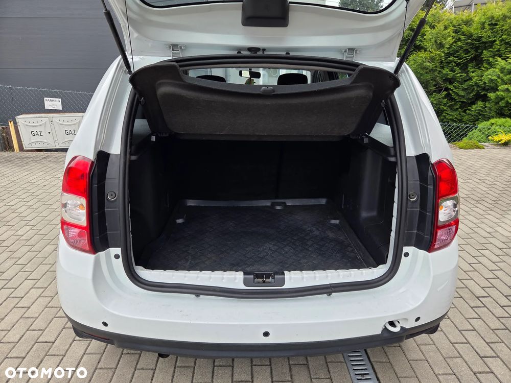 Dacia Duster 1.6 SCe Access S&S - 12