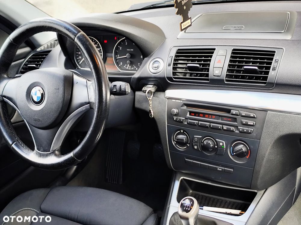BMW Seria 1 - 16