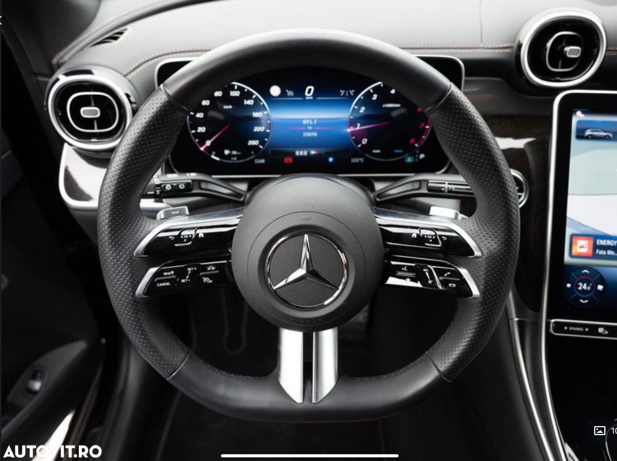 Mercedes-Benz GLC 200 4Matic 9G-TRONIC AMG Line Advanced - 5