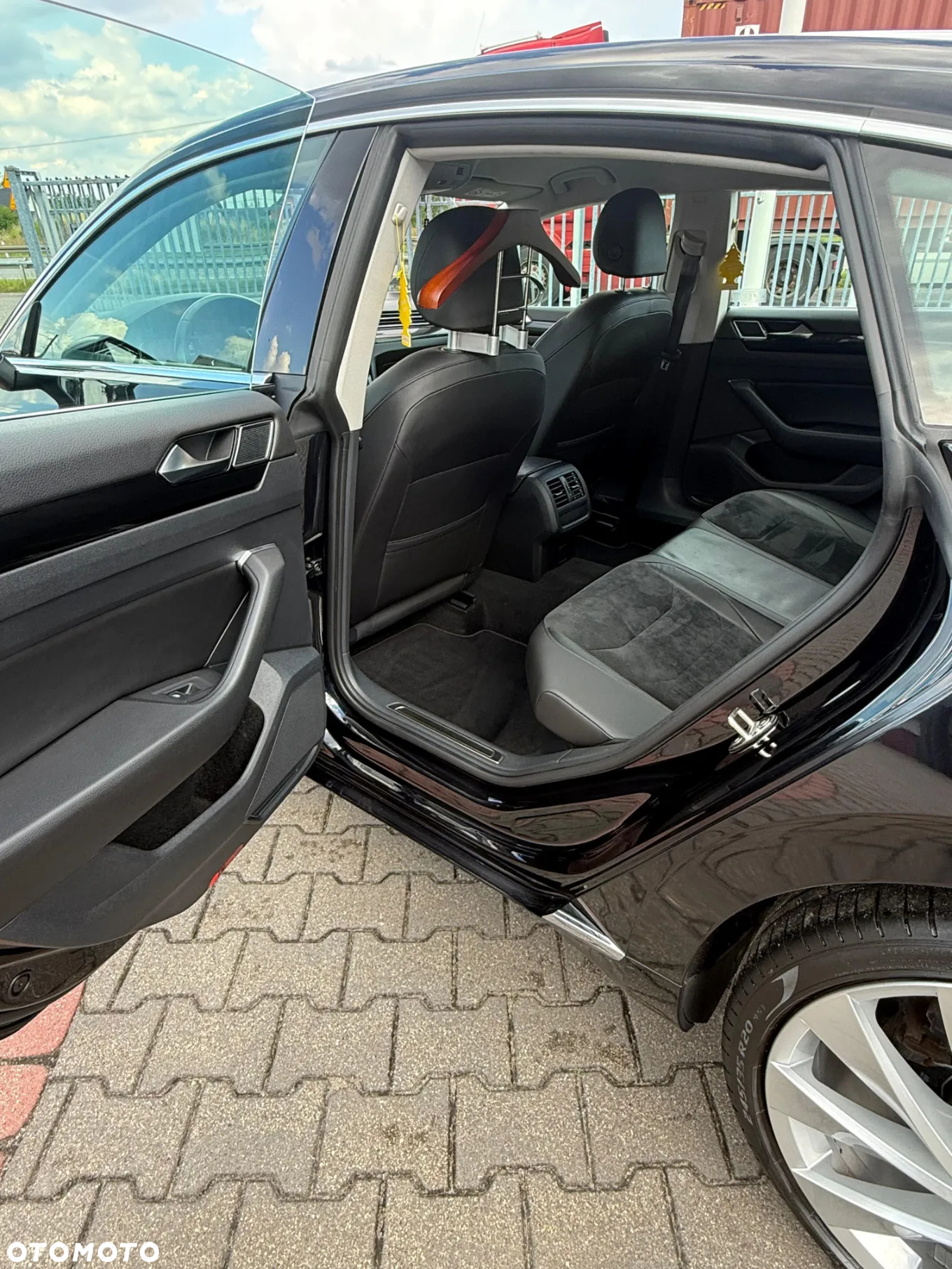 Volkswagen Arteon 2.0 TDI SCR Elegance DSG - 9