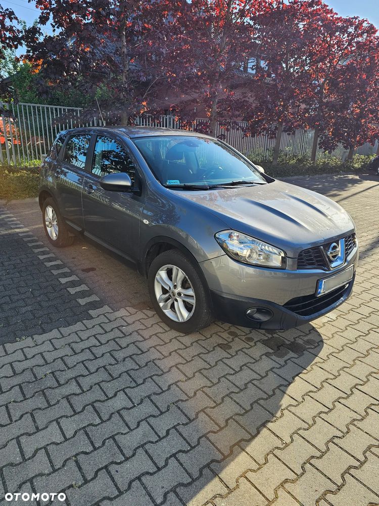 Nissan Qashqai 1.6 Visia CVT - 10