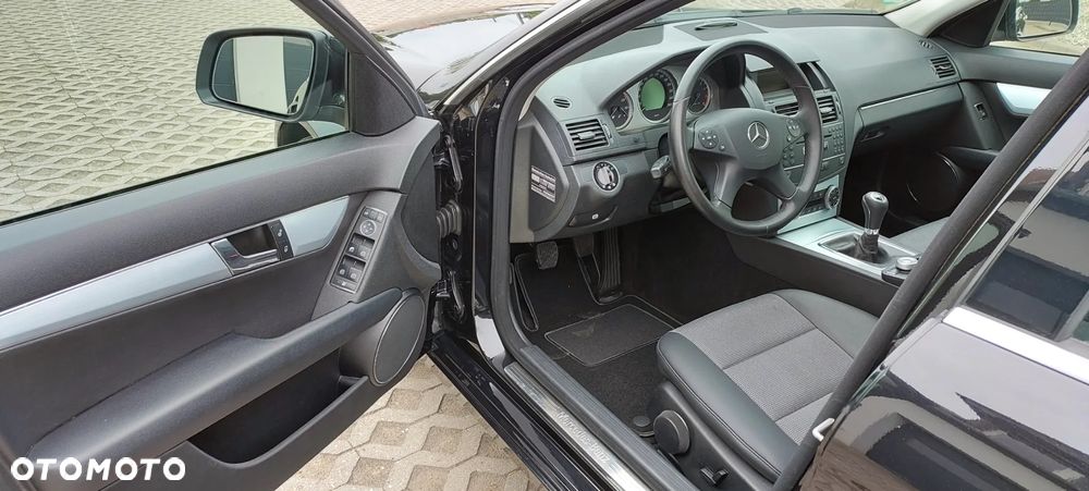 Mercedes-Benz Klasa C - 8