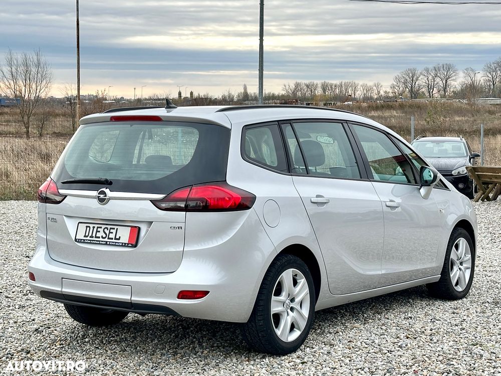 Opel Zafira Tourer 2.0 CDTI Innovation - 4