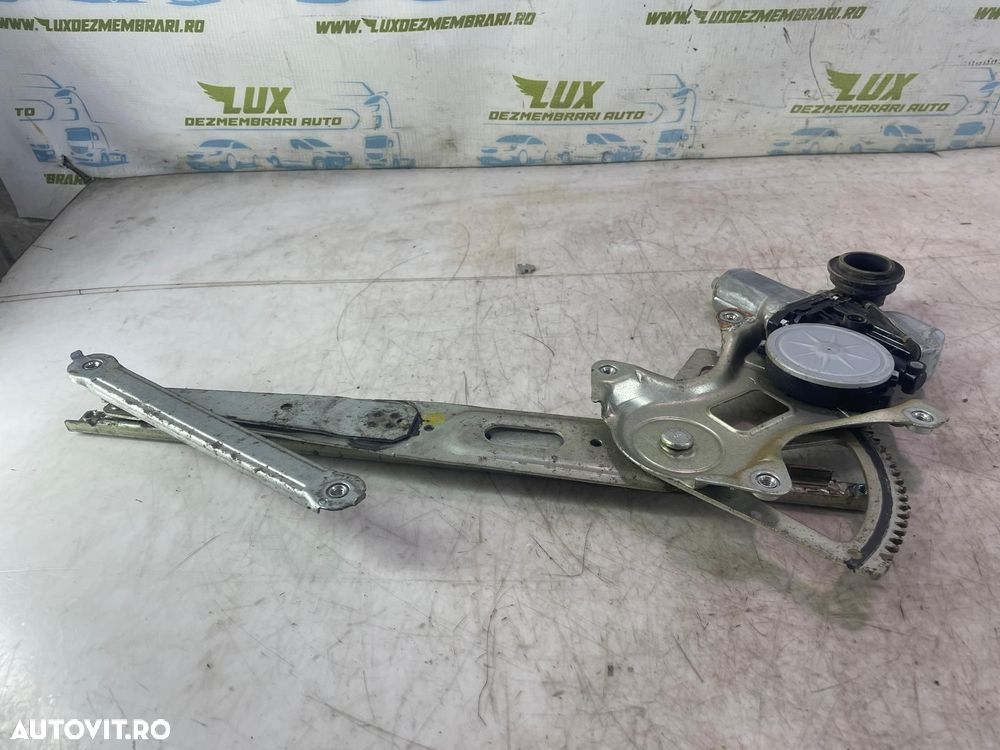 Macara stanga fata Toyota Urban Cruiser 1 [2008 - 2020] 1.4 d 1NDTV - 2