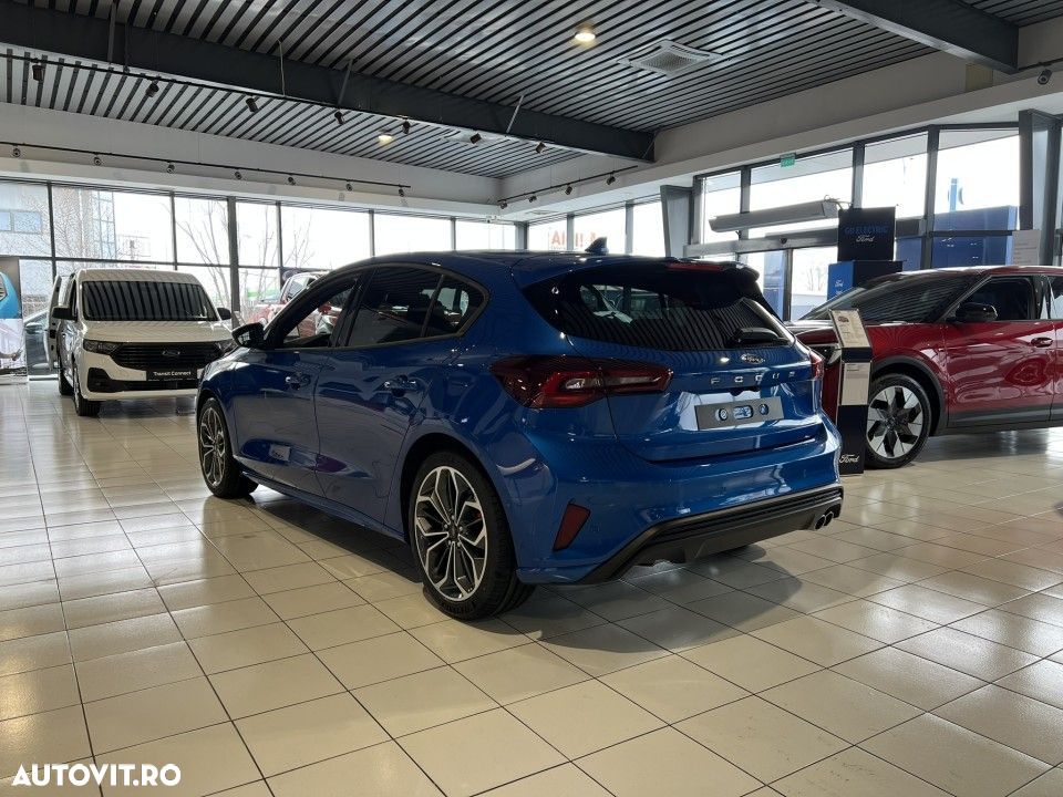 Ford Focus - 4