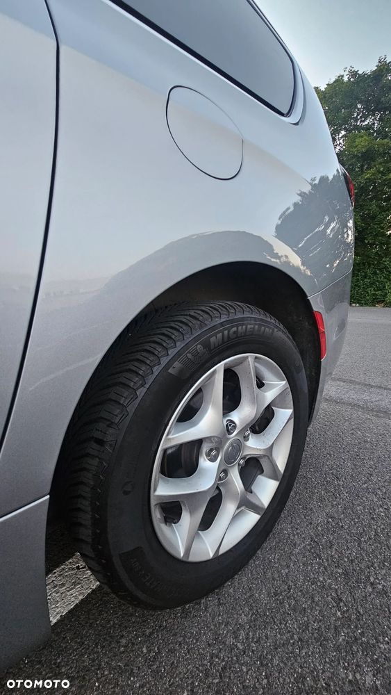 Chrysler Pacifica - 7