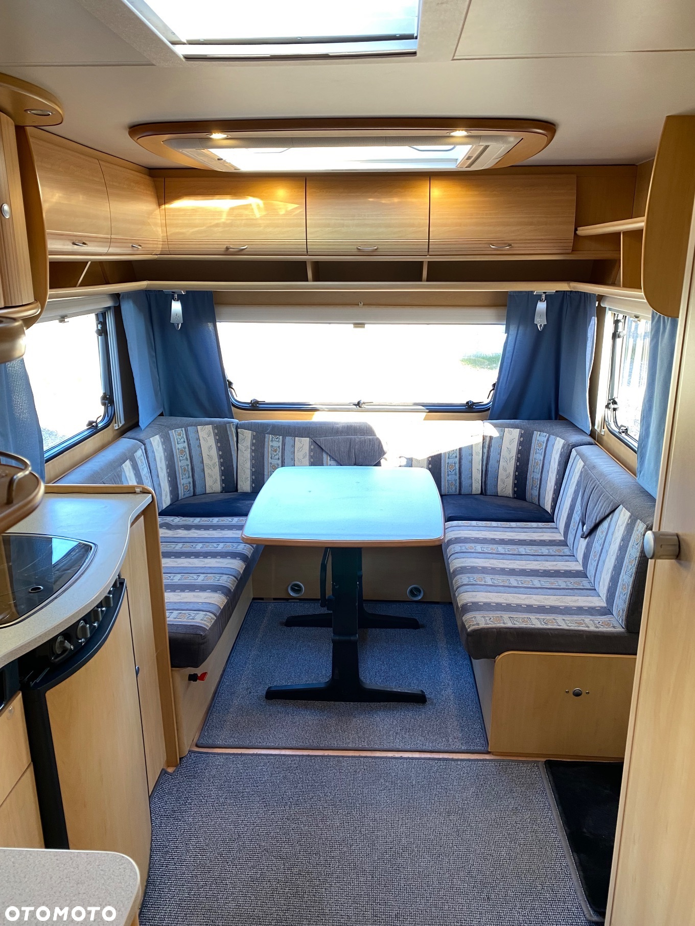 Dethleffs 510 camper - 24