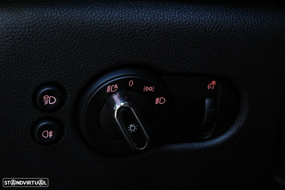 MINI 3 Portas John Cooper Works Plus Auto Desportiva - 15