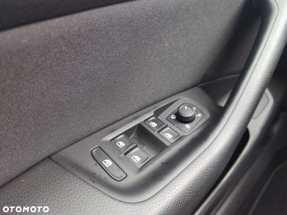 Volkswagen Passat Variant - 16