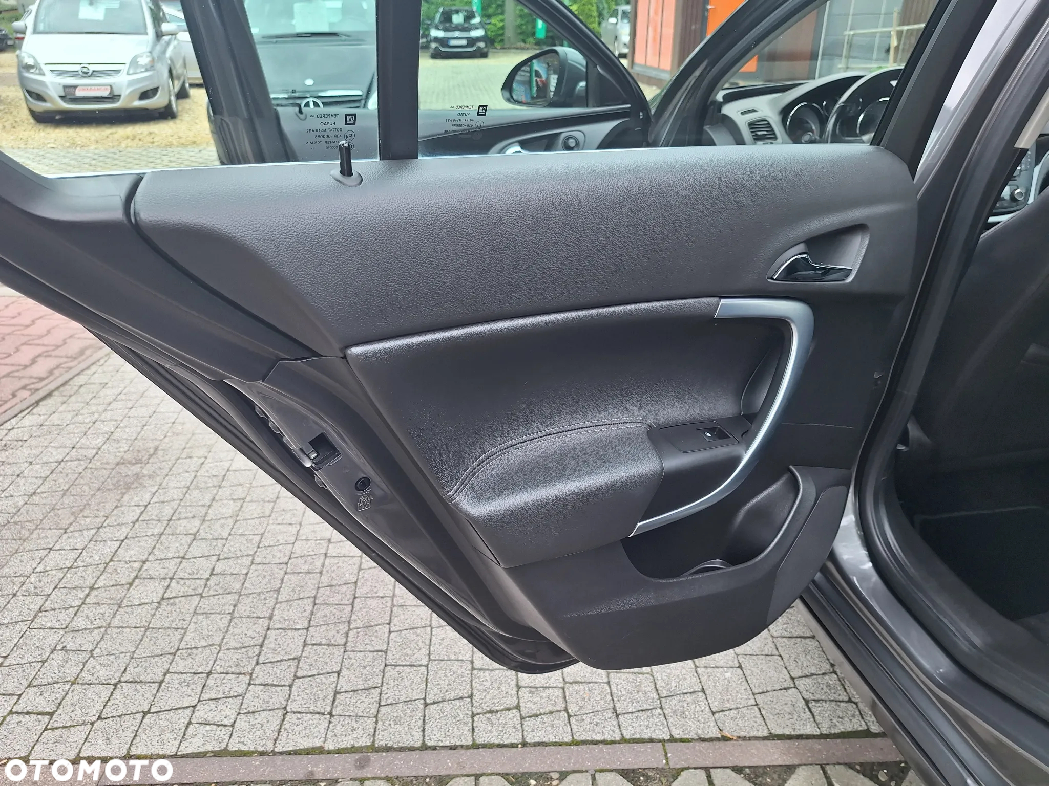 Opel Insignia 1.6 Turbo Cosmo - 13