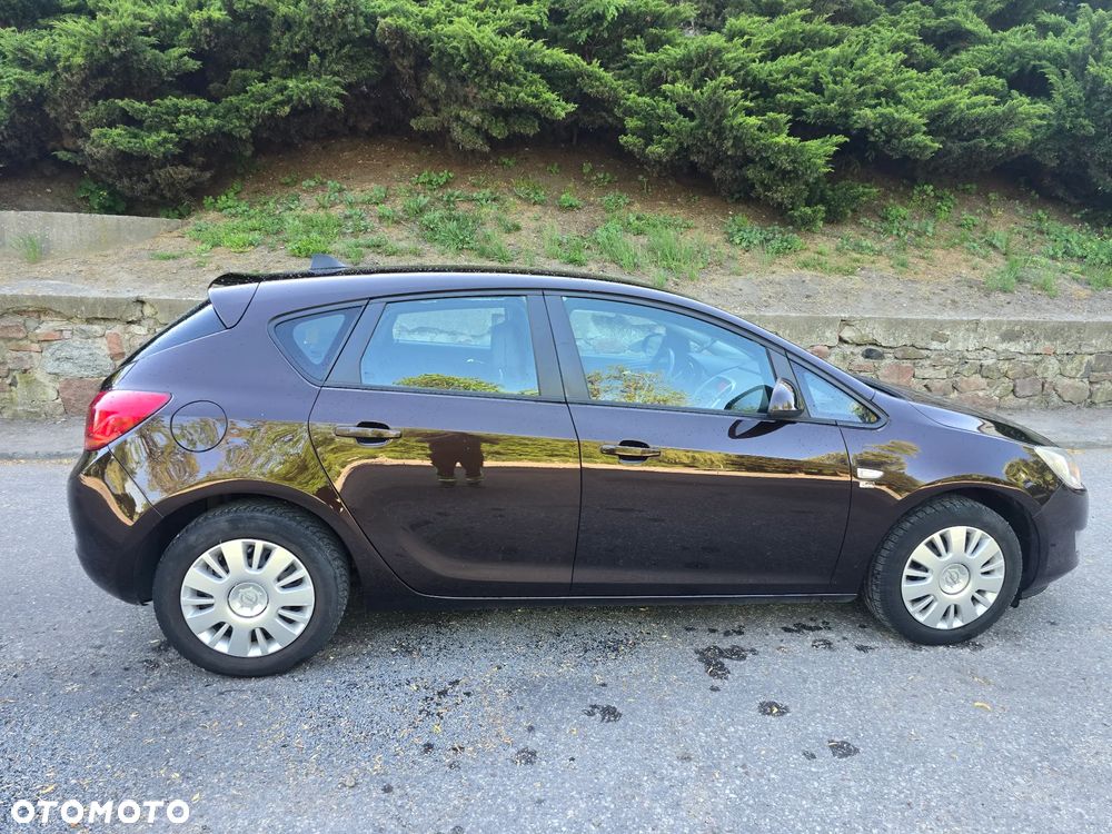 Opel Astra 1.6 Edition 150 - 6