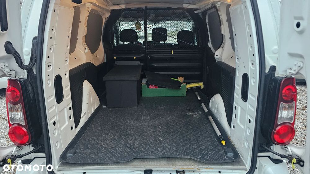Citroën BERLINGO LONG - 14