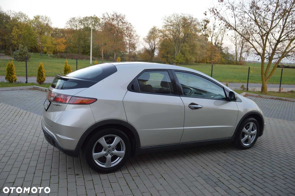 Honda Civic - 8