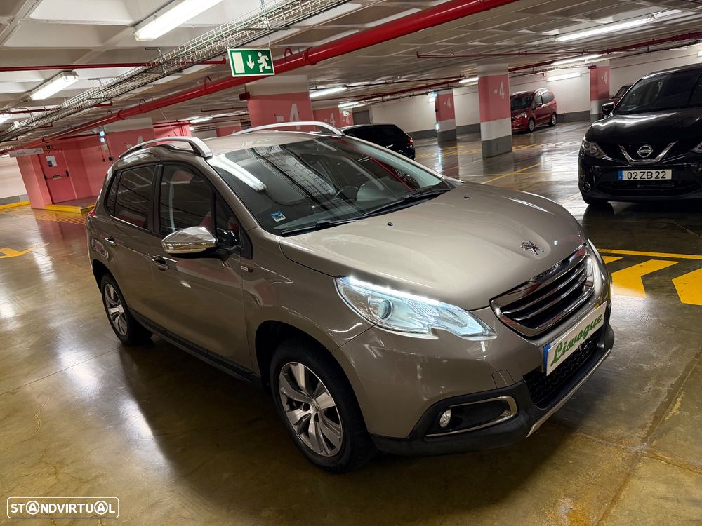 Peugeot 2008 1.2 PureTech Style - 3