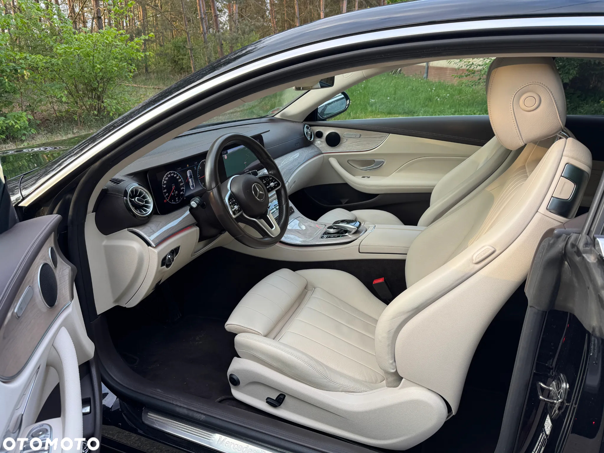 Mercedes-Benz Klasa E 220 d Coupe 9G-TRONIC - 6