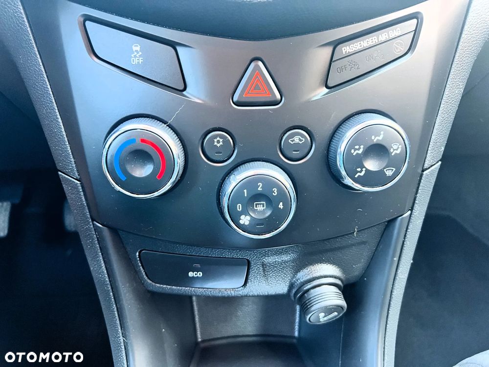 Chevrolet Trax 1.4 T LT AWD - 24