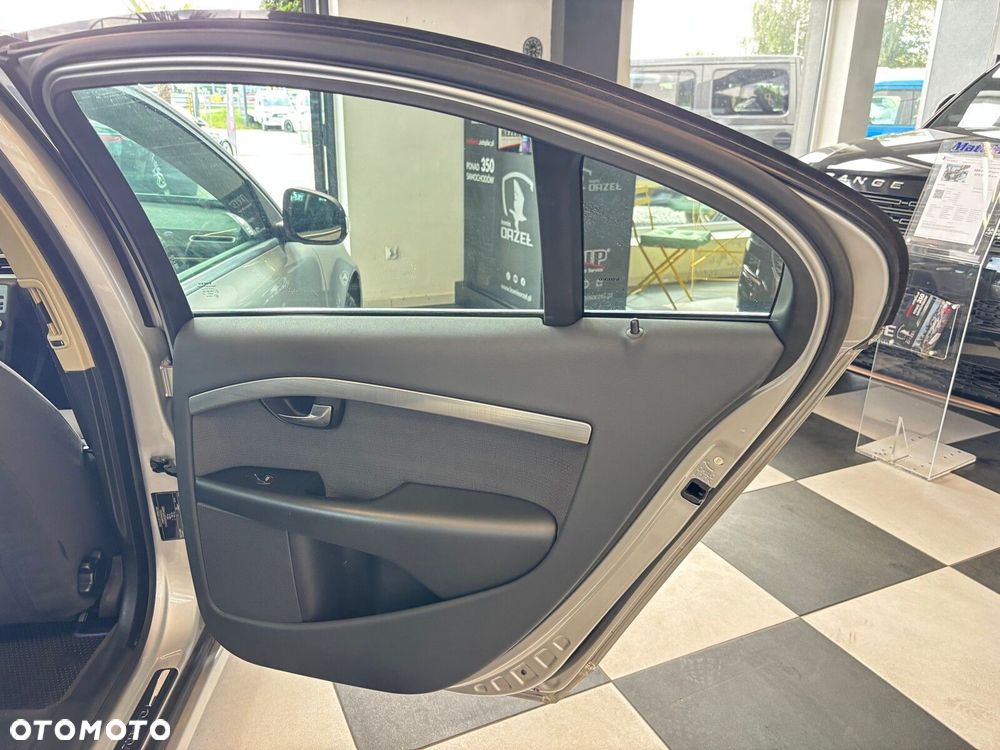 Volvo S80 - 23