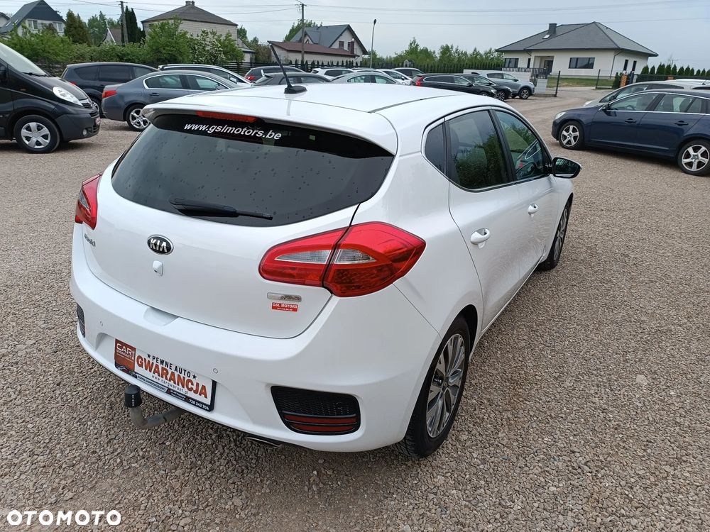 Kia Ceed 1.6 CRDi S - 17