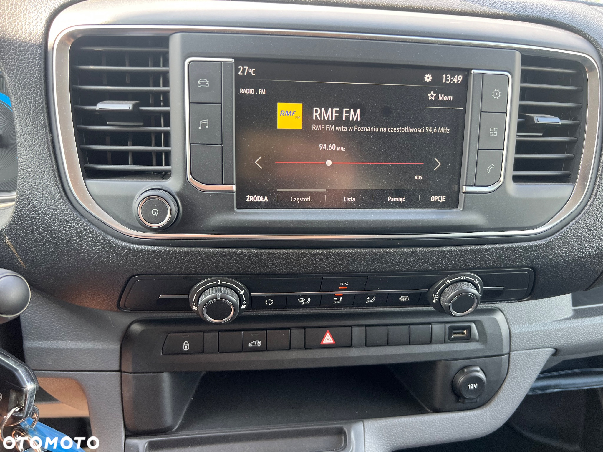 Opel Vivaro - 12