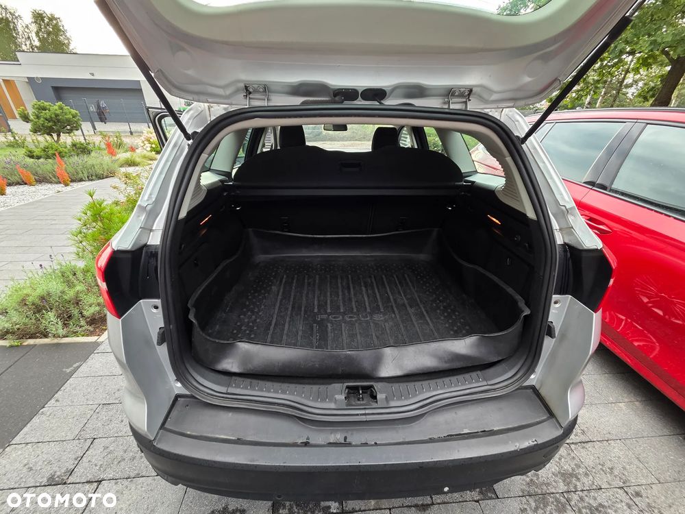 Ford Focus 1.5 EcoBoost Titanium ASS PowerShift - 11