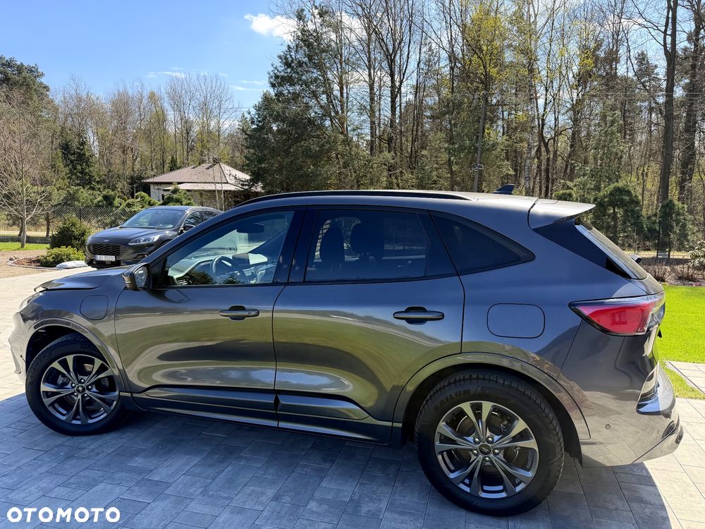 Ford Kuga 2.5 Duratec PHEV ST-LINE X - 17