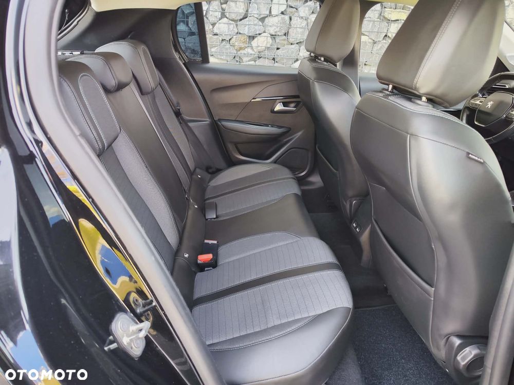 Peugeot 208 PureTech 110 Stop & Start Allure - 21