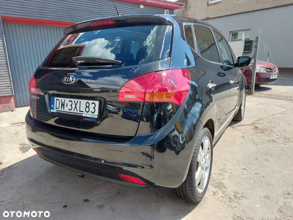 Kia Venga 1.6 CVVT Platinum Edition - 10