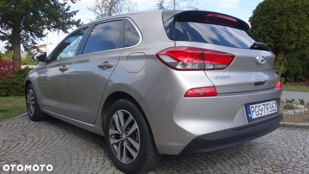Hyundai i30 1.4 T-GDI GPF Comfort DCT - 11