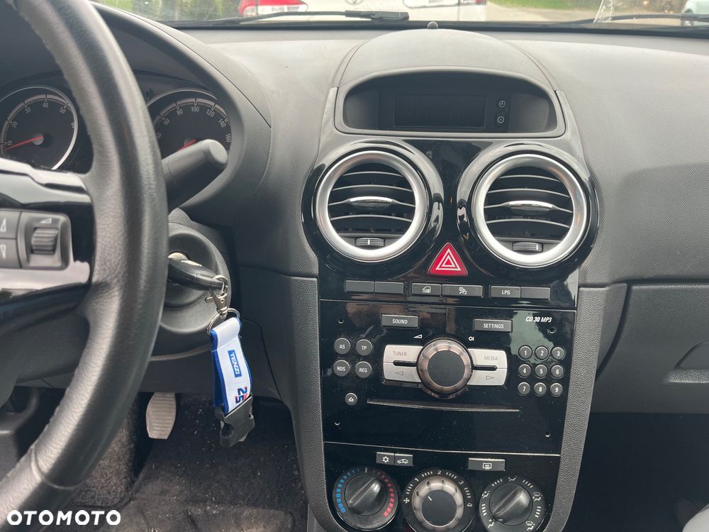 Opel Corsa - 9